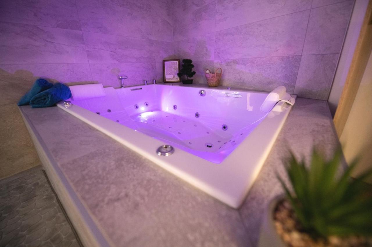 Lova Spa Saint-Etienne المظهر الخارجي الصورة